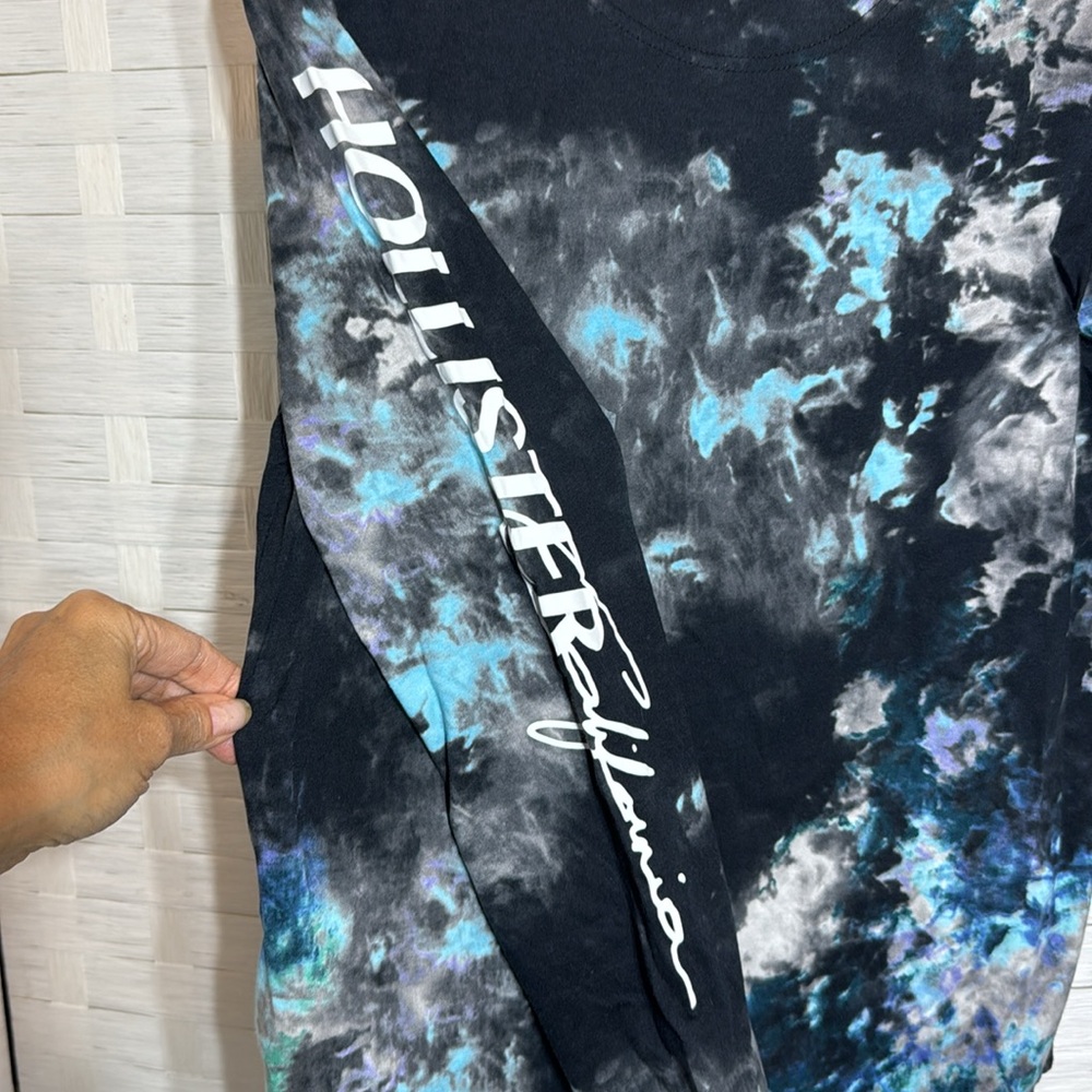 Hollister Must - Have Collection Blue Tie Dye Long Sleeve Size XS - Picture 5 of 7